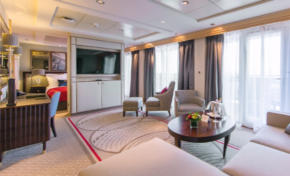 Penthouse Suite - Queen Mary 2