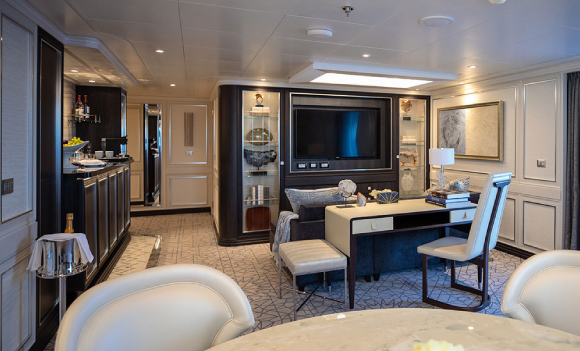 Master Suite - Seven Seas Splendor