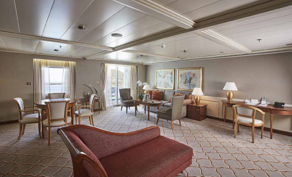 Grand Suite - Silver Whisper