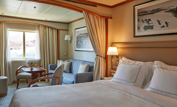 Vista Suite - Silver Cloud Expedition
