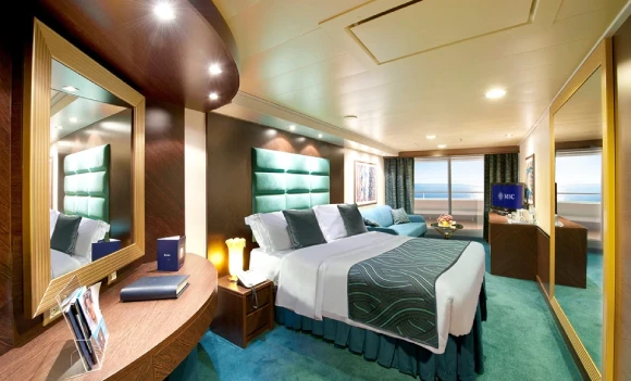Suite Premium Aurea (fenêtre fixe) - MSC Divina