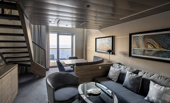 MSC Yacht Club Suite Duplex - MSC World Asia