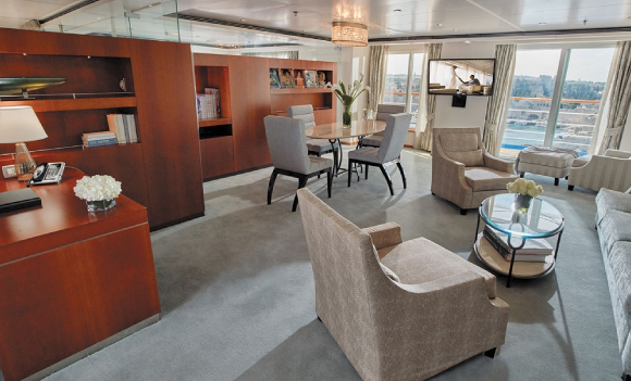 Master Suite - Seven Seas Voyager
