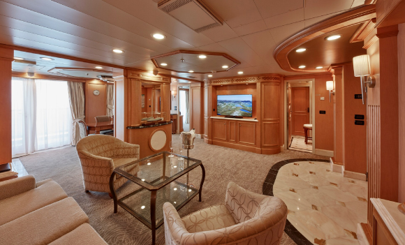 Master Suite - Queen Victoria
