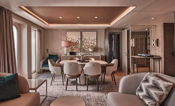 Grand Suite - Silver Endeavour