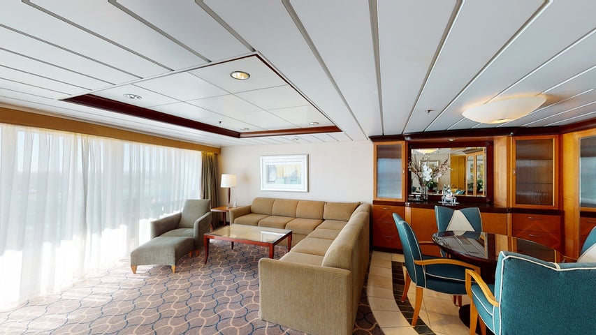 Owner's Suite - Mariner of the Seas