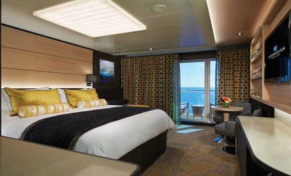 The Haven Penthouse Courtyard - Norwegian Escape