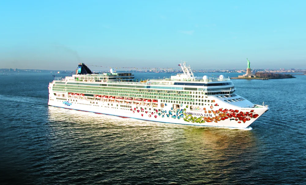 Navire Norwegian Gem